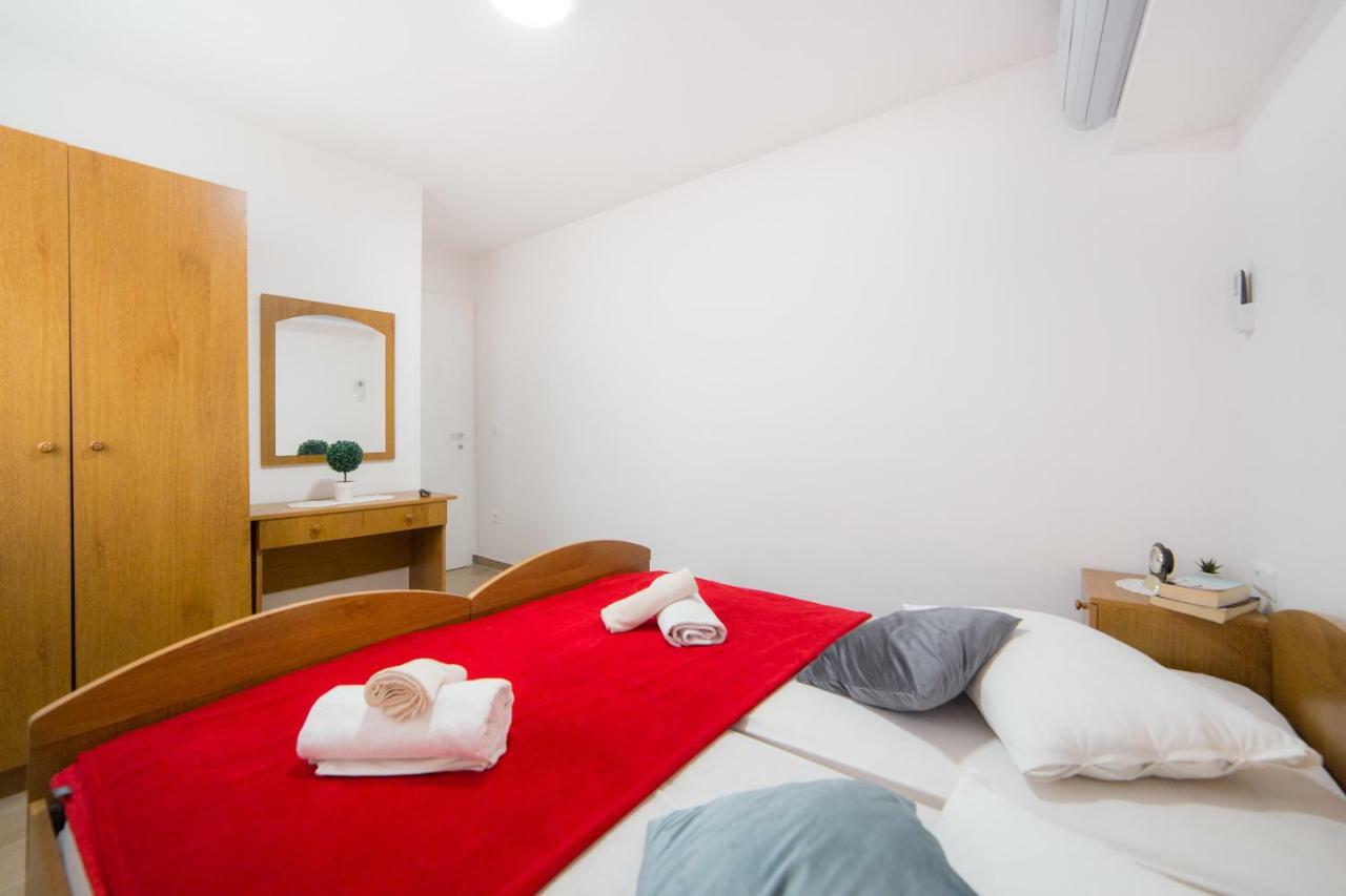 Apartments Relax Baska Voda Exterior photo